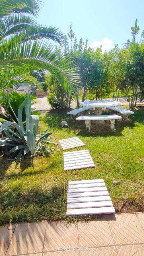 Villa Pupillo Casa Vacanza Francavilla Fontana Exterior foto